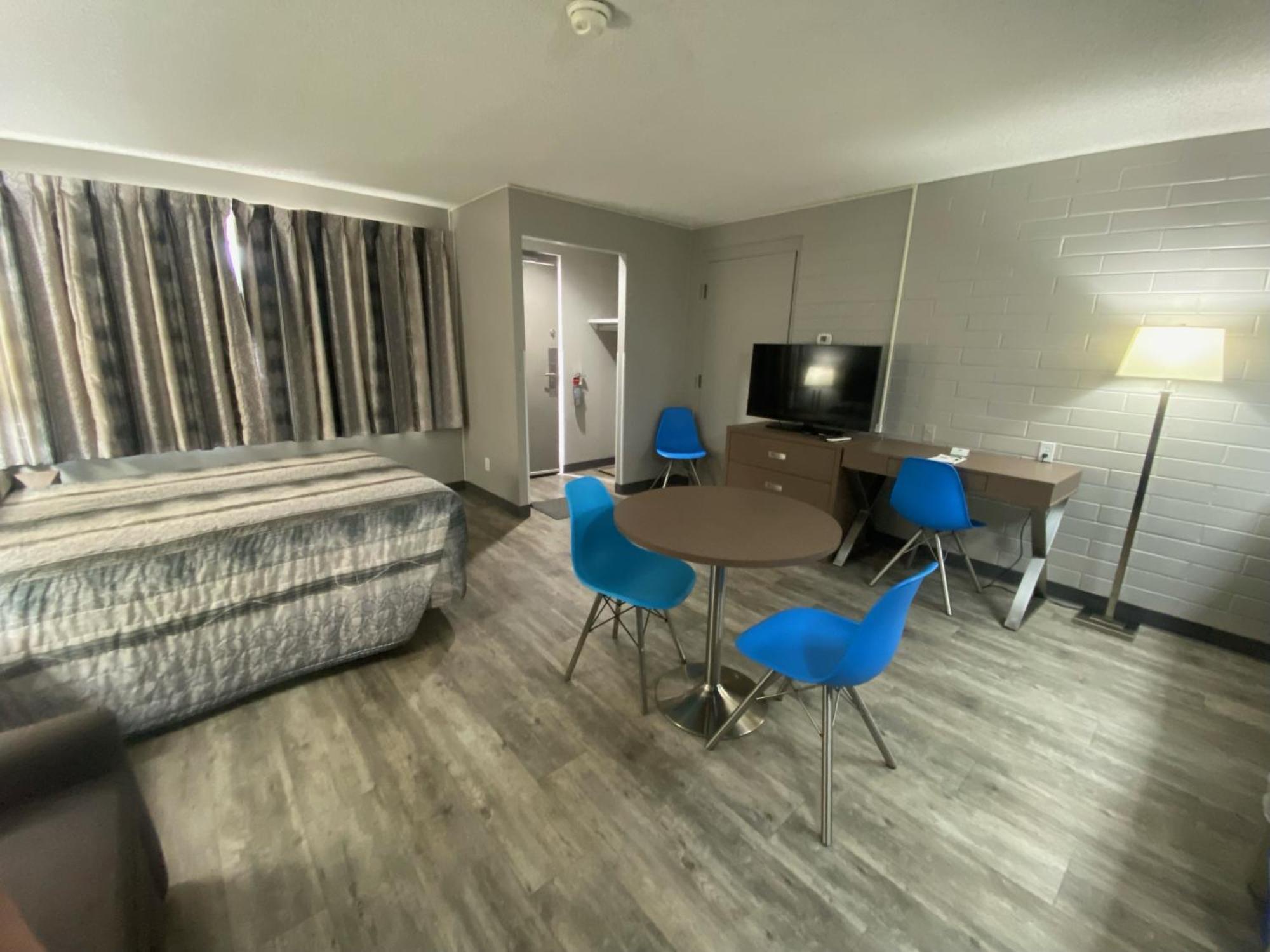 Travelodge By Wyndham غراند براري المظهر الخارجي الصورة