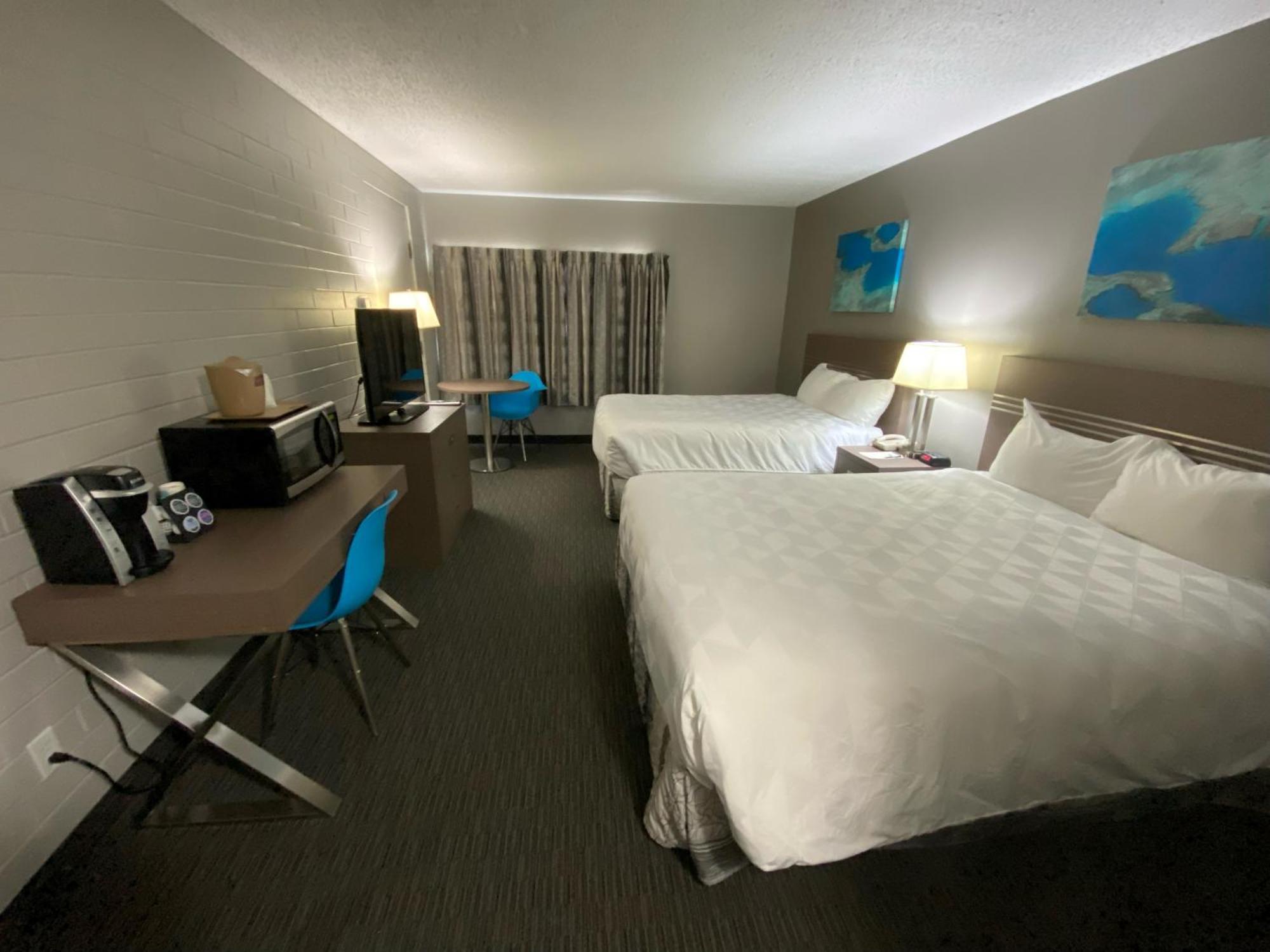 Travelodge By Wyndham غراند براري المظهر الخارجي الصورة