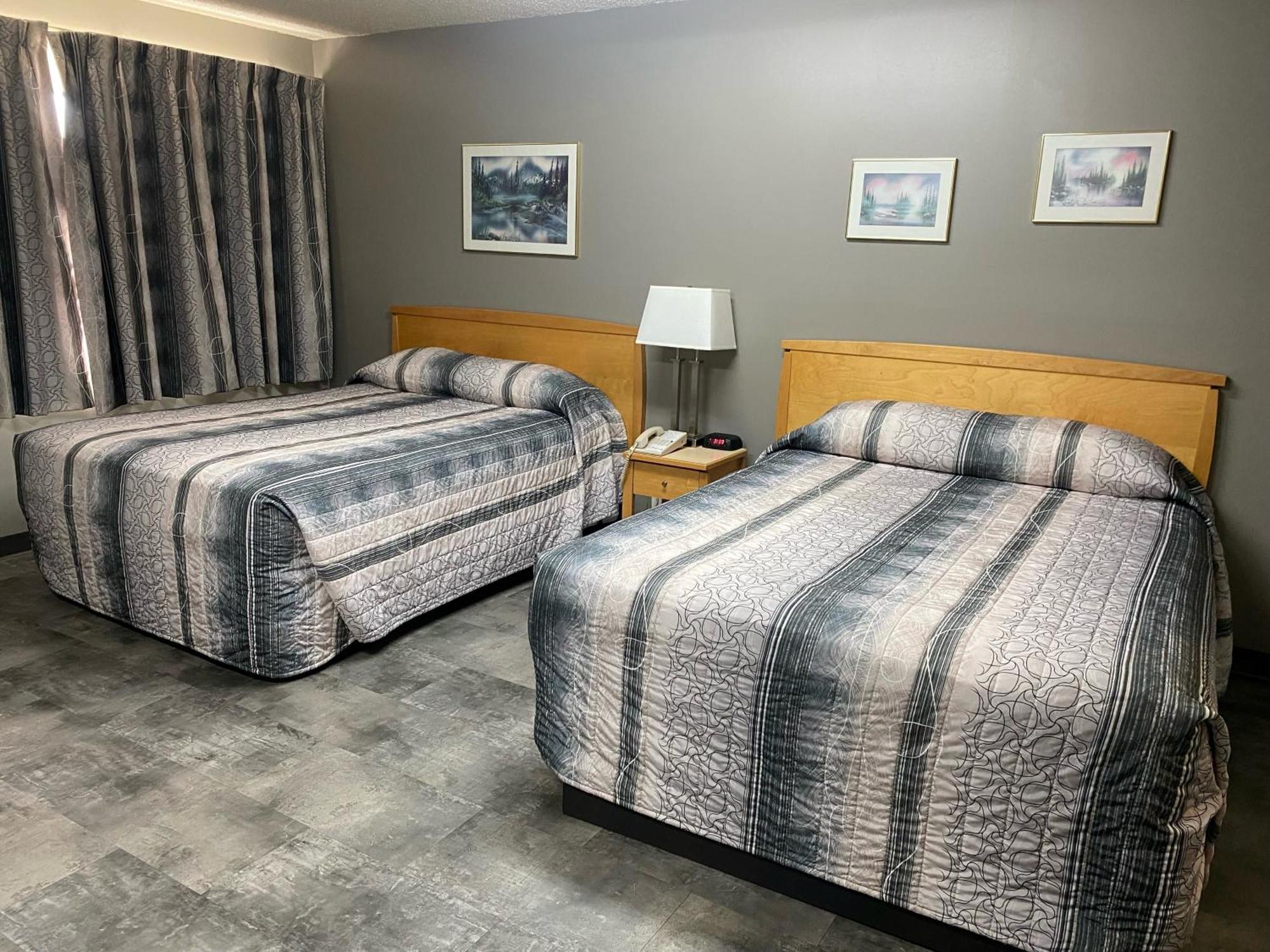 Travelodge By Wyndham غراند براري المظهر الخارجي الصورة