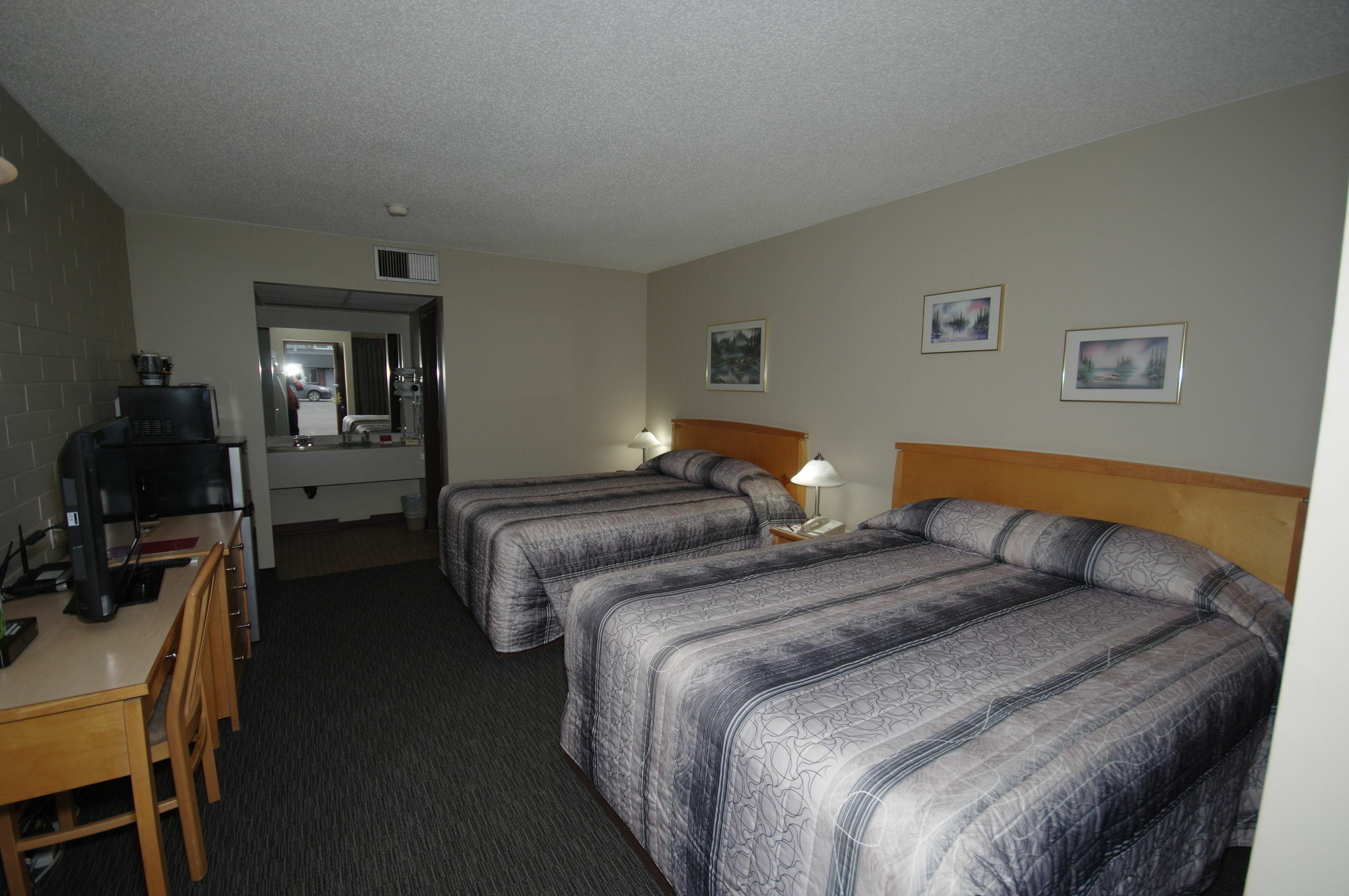 Travelodge By Wyndham غراند براري المظهر الخارجي الصورة